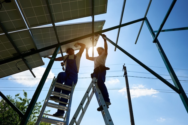 Instalarea panourilor solare: merită investiția?