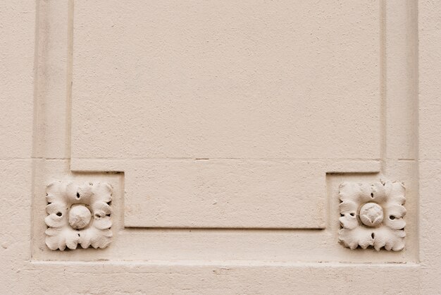 Cum să alegi tencuiala decorativă potrivită pentru exterior?